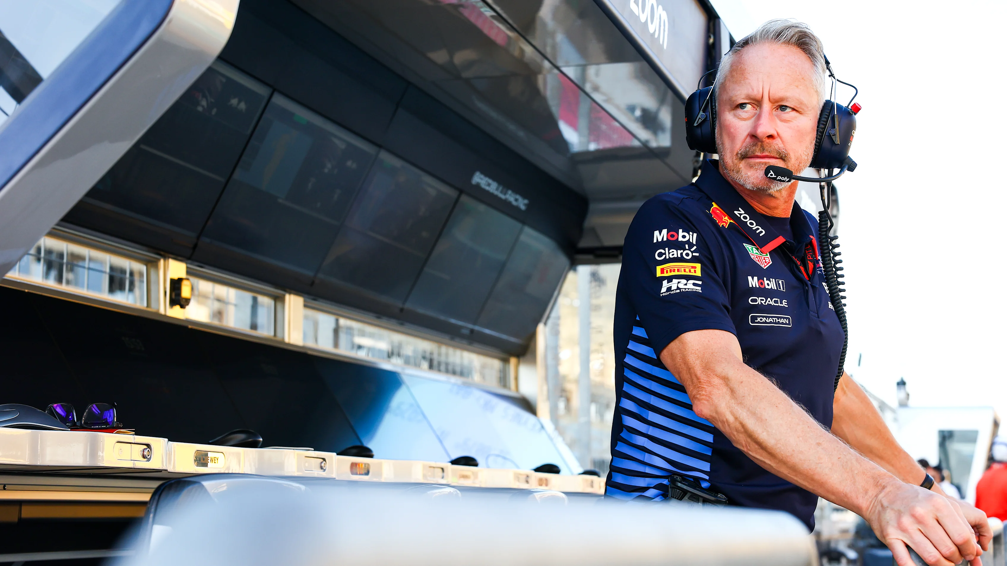 Bahrain, Bahrain - 21 Februari: Oracle Red Bull Racing Sporting Director Jonathan Wheatley
