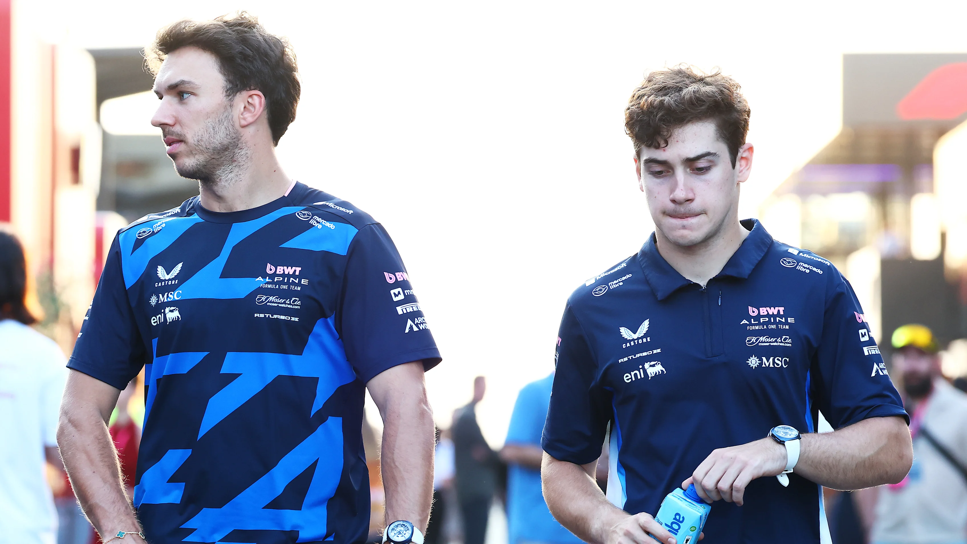 Budapest, Hungary - 01 Ogos: Pierre Gasly dari Perancis dan Alpine F1 dengan Franco Colapinto dari