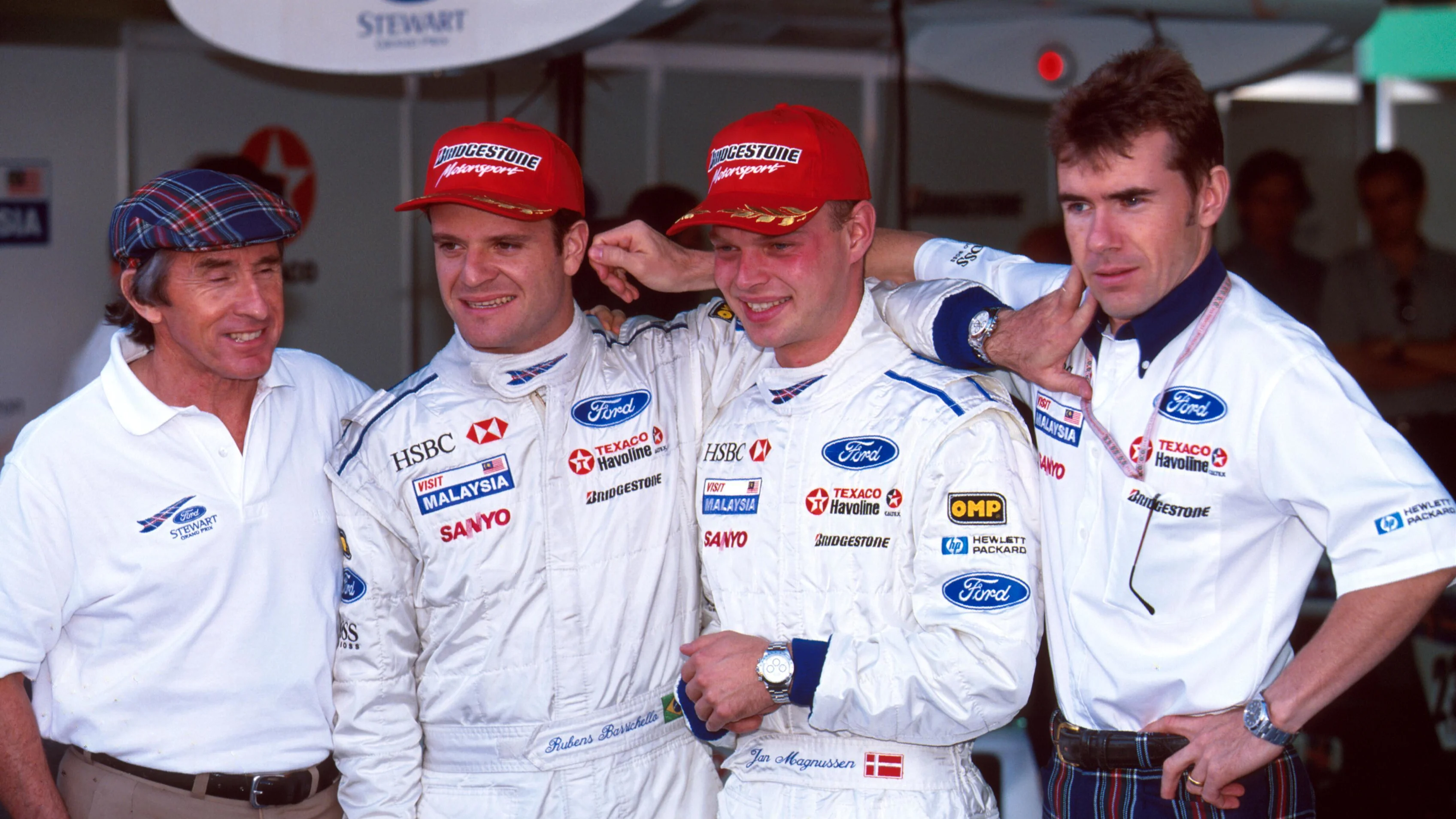 L ke R: Jackie Stewart, Rubens Barrichello, Jan Magnussen, dan Paul Stewart Grand Prix Jepun,