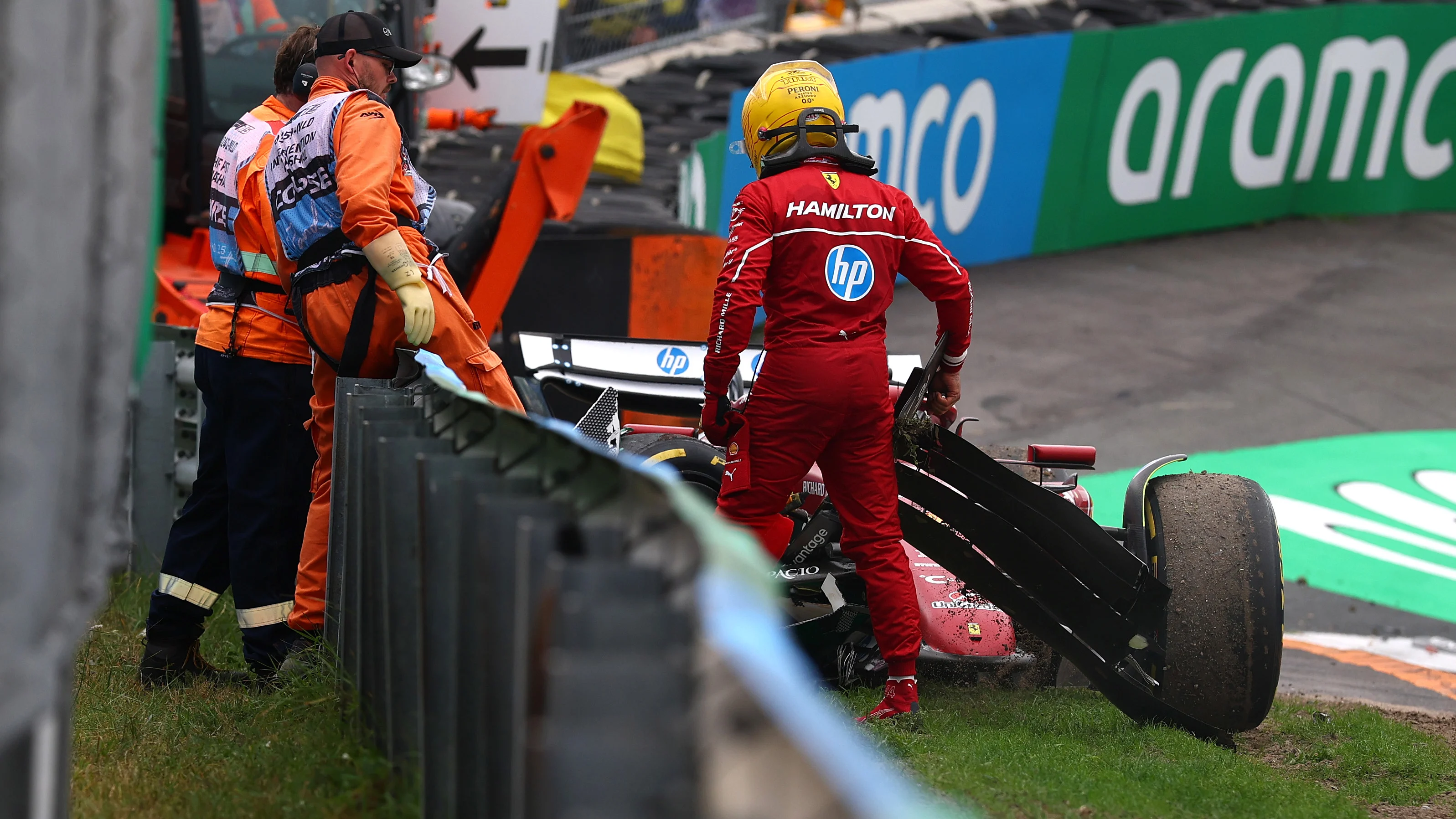 Zandvoort, Belanda - 31 Ogos: Lewis Hamilton dari Great Britain dan Scuderia Ferrari dari beliau