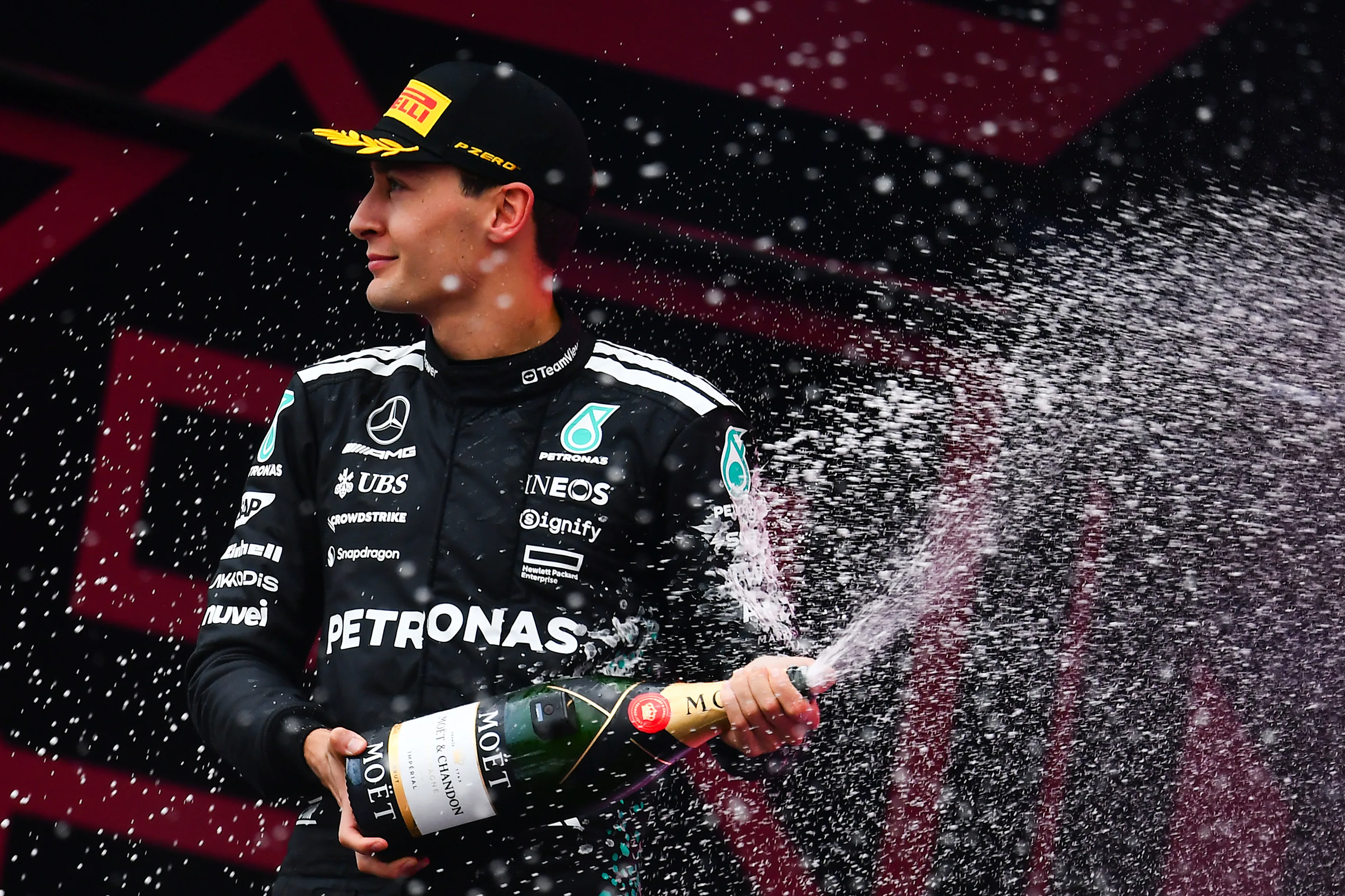Baku, Azerbaijan - 21 September: Kedua ditempatkan George Russell dari Great Britain dan Mercedes AMG