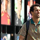 Jeddah, Arab Saudi - 06 Mac: Daniel Ricciardo dari Australia dan Visa Cash App RB berjalan di
