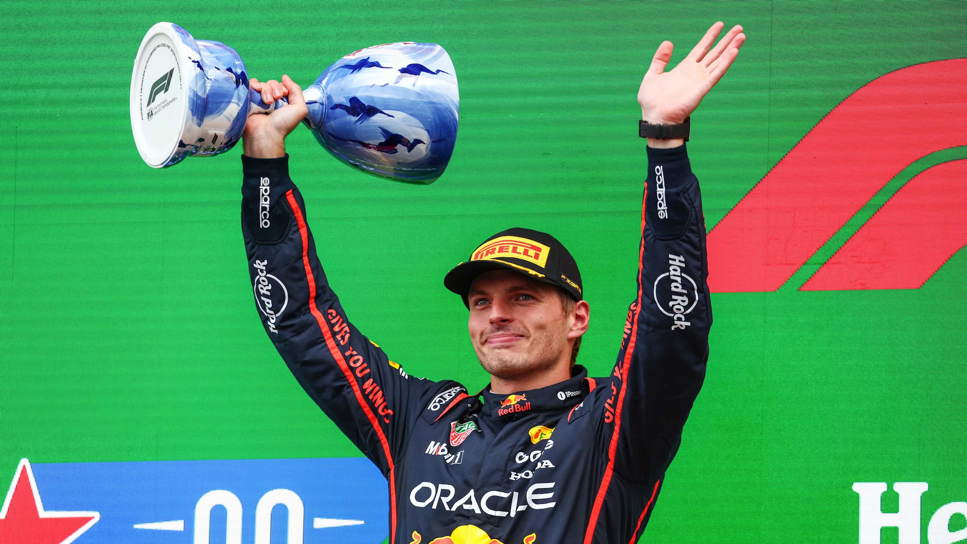 Zandvoort, Belanda - 31 Ogos: Kedua diletakkan Max Verstappen dari Belanda dan Oracle Red