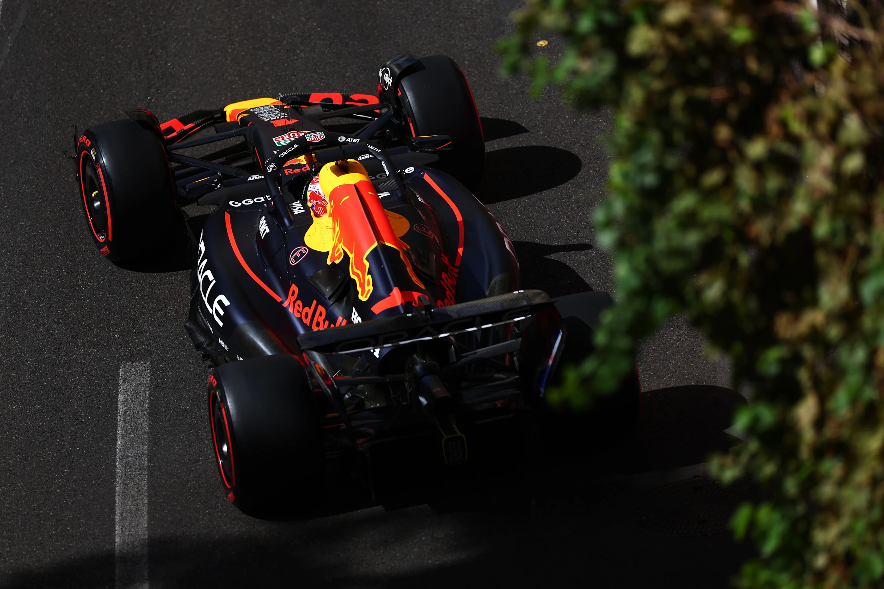 Baku, Azerbaijan - 20 September: Max Verstappen dari Belanda Memandu (1) Oracle Red Bull
