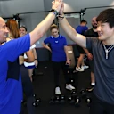The Ultimate Hype Man! Leret untuk lebih banyak gambar
