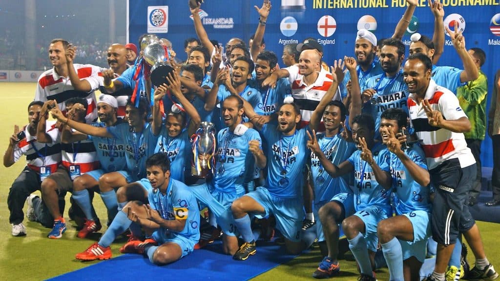 Sultan kemuliaan Piala Johor untuk India