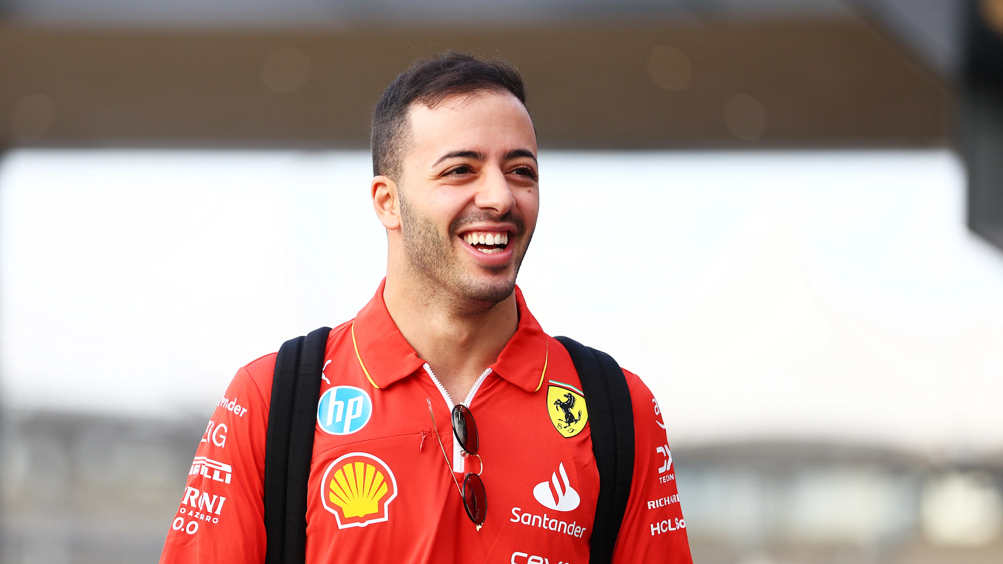 Abu Dhabi, Emiriah Arab Bersatu - 10 Disember: Antonio Fuoco dari Itali dan Ferrari berjalan di