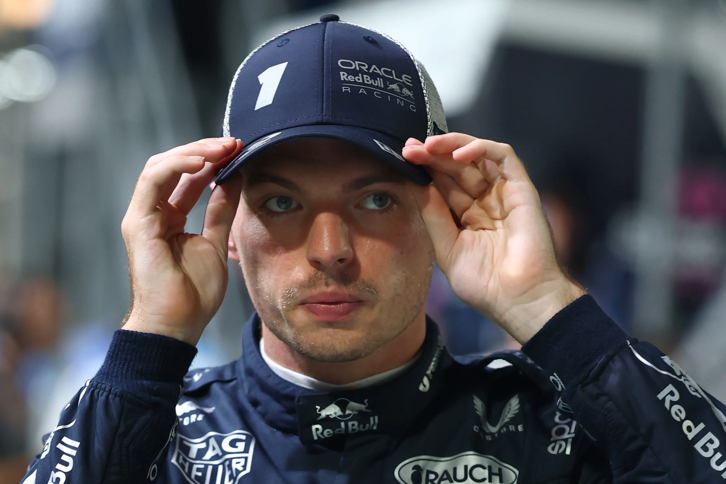 Singapura, Singapura - 05 Oktober: Max Verstappen dari Belanda dan Oracle Red Bull Racing