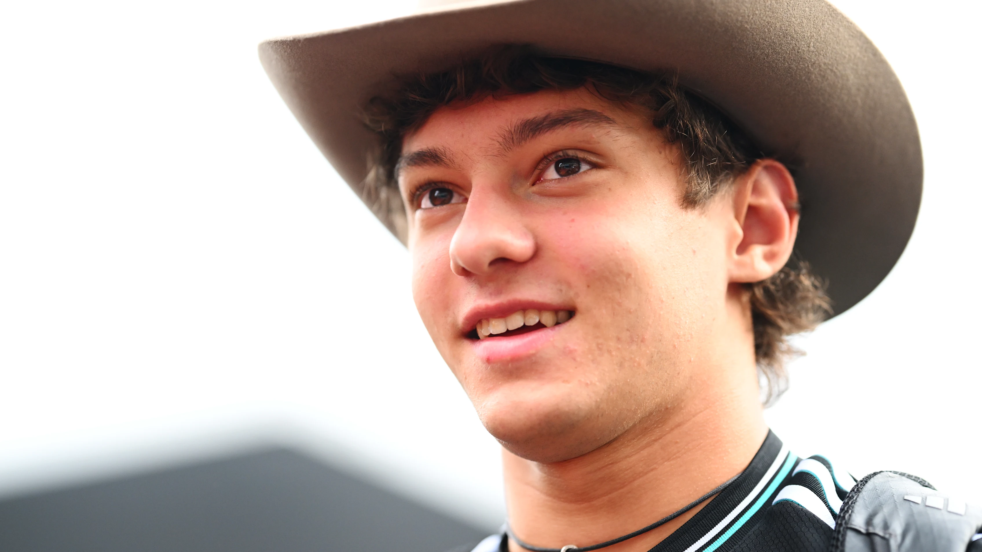AUSTIN, Texas - 16 Oktober: Andrea Kimi Antonelli dari Itali dan Mercedes AMG Petronas F1 Pasukan