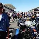 Spotted: Chase Crawford Cosies sehingga Red Bull Max di Grid Cota, dan kami di sini untuk itu. Xoxo, Gossip Girl