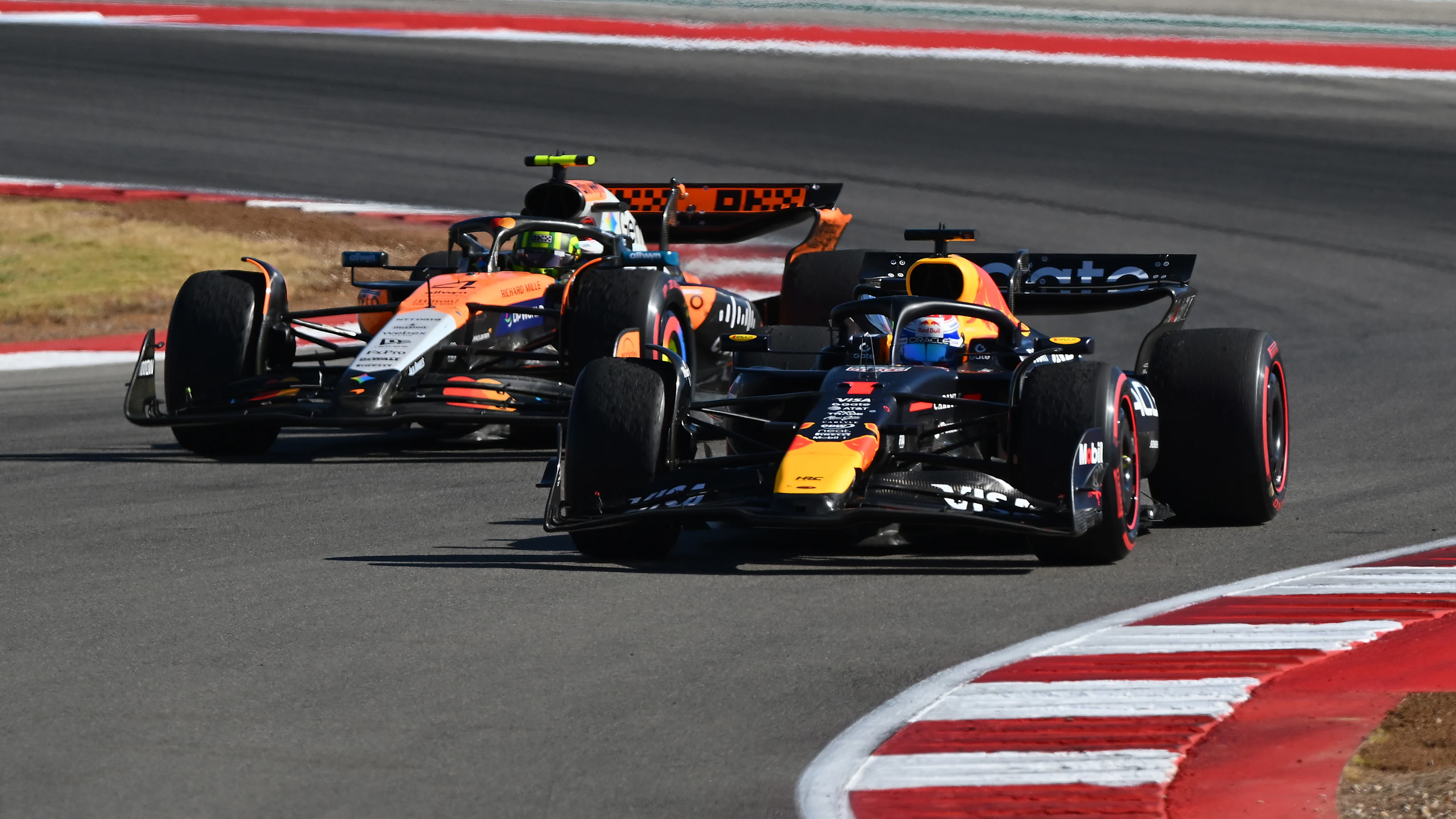 Austin, Texas - 19 Oktober: Pemenang Race Max Verstappen dari Belanda Memandu (1) Oracle