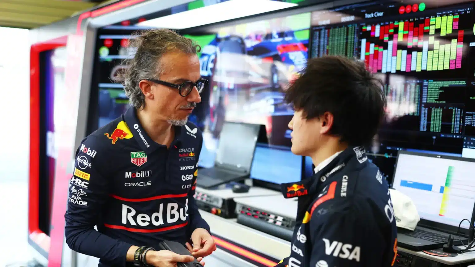 Mekies menjelaskan mengapa Red Bull akan ‘mengambil lebih banyak masa’ untuk memutuskan 2026 barisan pemandu