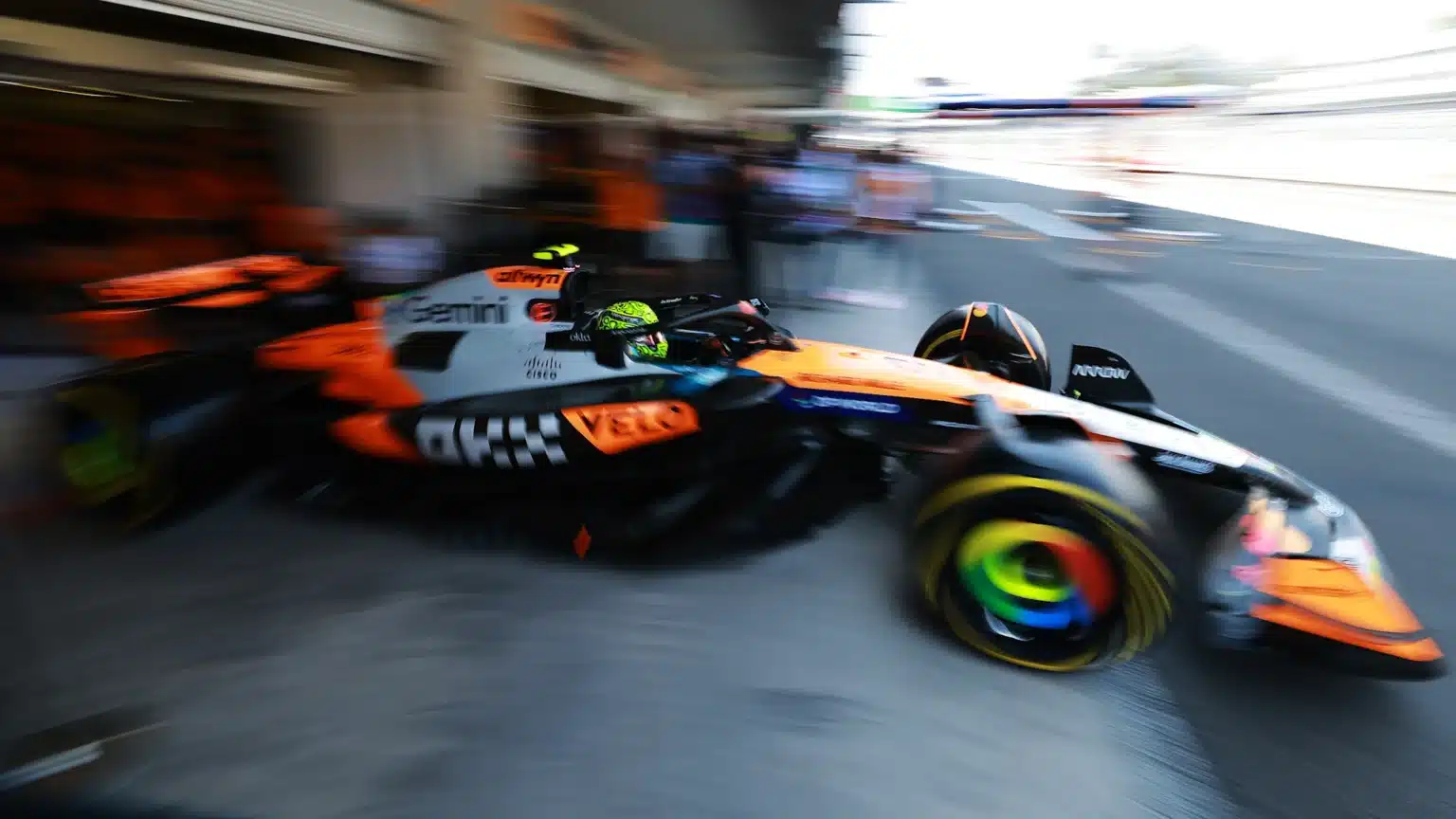 Sorotan: Tangkap di FP3 dari Mexico sebagai Norris mendahului Timesheets