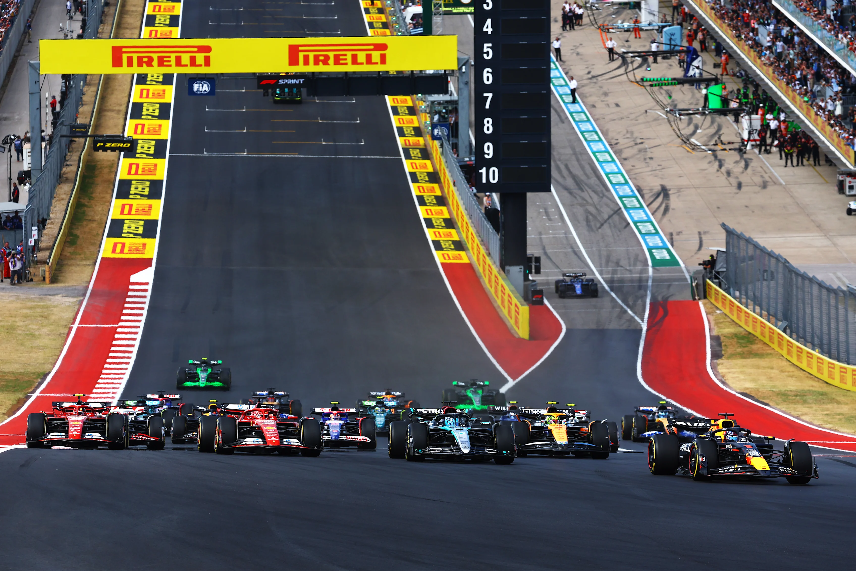 Austin, Texas - 19 Oktober: Max Verstappen dari Belanda Memandu (1) Oracle Red Bull