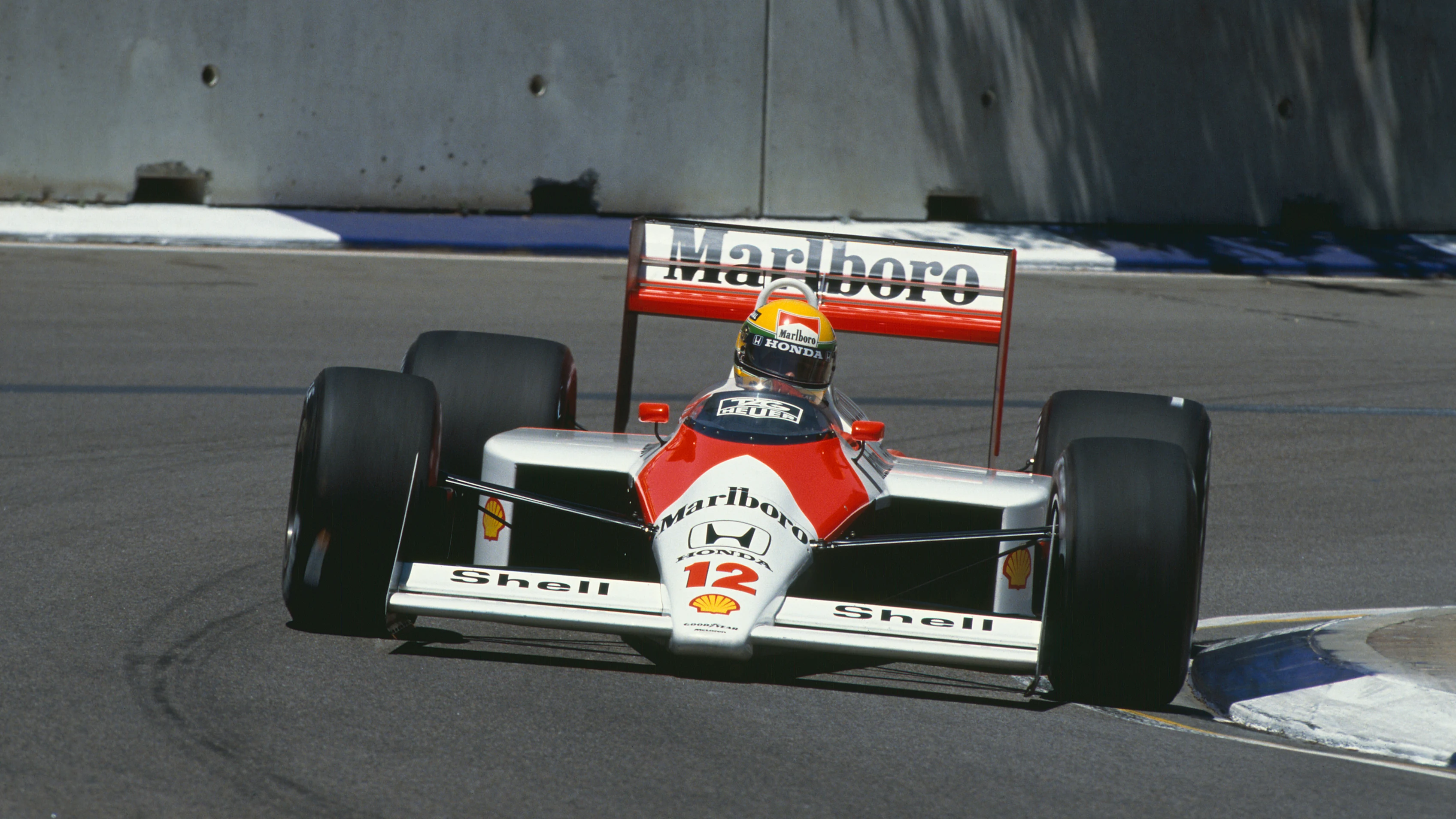 1988 Grand Prix Australia. Adelaide, Australia. 11hb - 13 November 1988. Ayrton Senna (McLaren