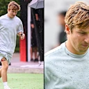 Liam Lawson menjadikannya kasual dalam set kelabu yang diredam