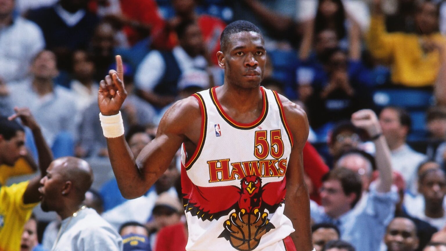 “Gunung Mutombo” ke perdana di New York Citya hanyut pengeluaran media dunes yang dibentangkan dengan NBA yang menghormati warisan Dikembe Mutombo
