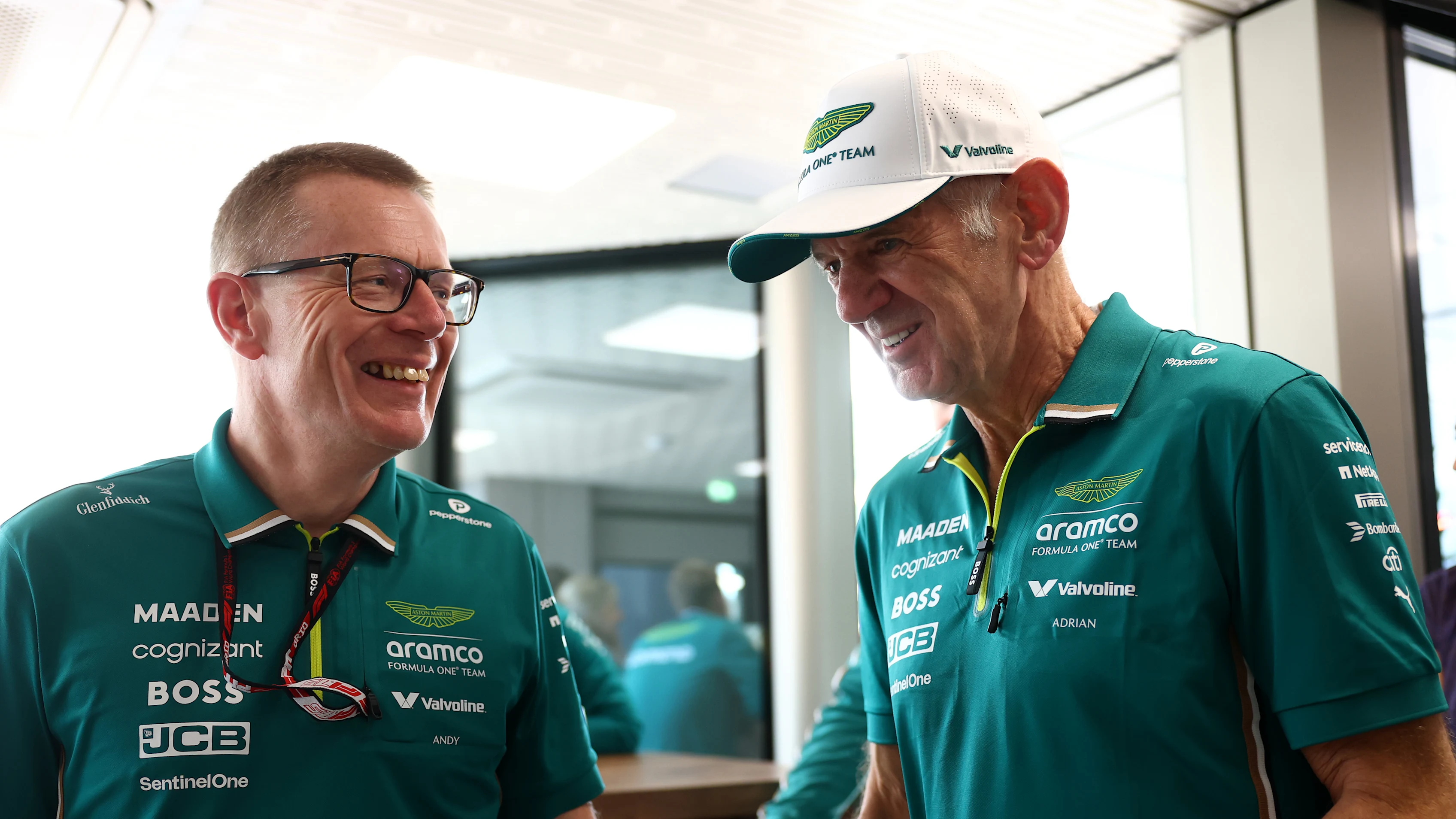 Monte -Carlo, Monaco - 22 Mei: Andy Cowell, ketua pasukan dan Ketua Pegawai Eksekutif kumpulan di pasukan Aston Martin F1