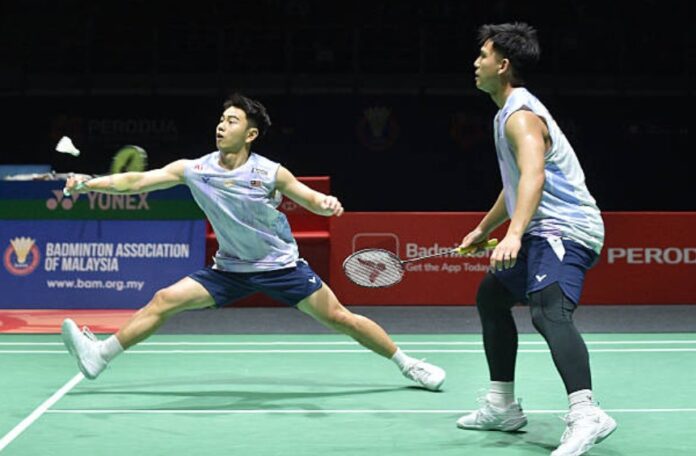 Goh Sze Fei dan Nur Izzuddin Rumsani mara ke suku akhir badminton Terbuka Indonesia 2026 di Jakarta. (Foto: AFP)