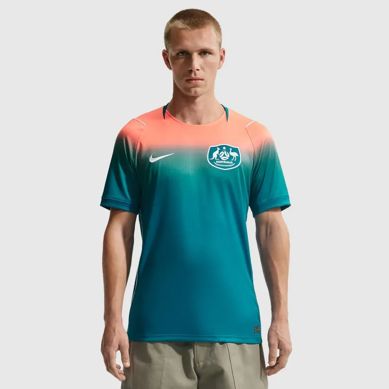 Baju Nike Australia 2026 Dri-FIT Stadium Away - Cerah Cemara/Nadi Jingga/Putih/Putih - Replika Lelaki